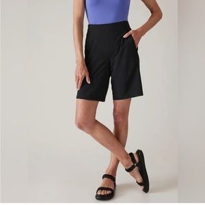 Athleta Black Brooklyn Bermuda Short size 10